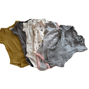 6 organic baby short sleeve onsies 6-9 mo